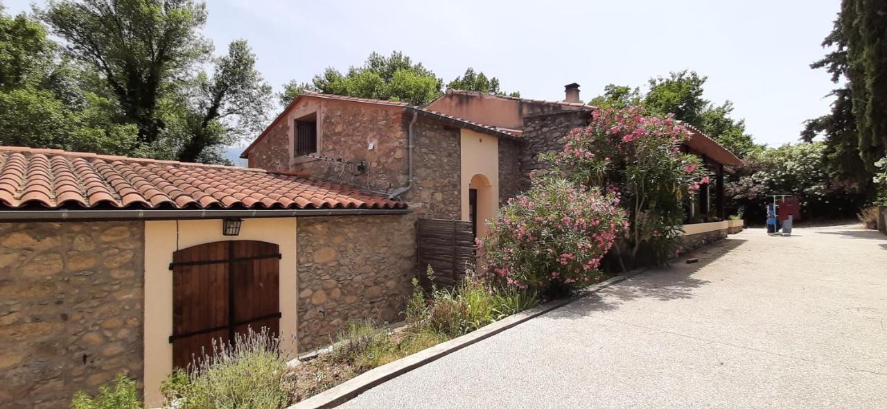 Gite De Charme Dans Mas Catalan Prades  Luaran gambar